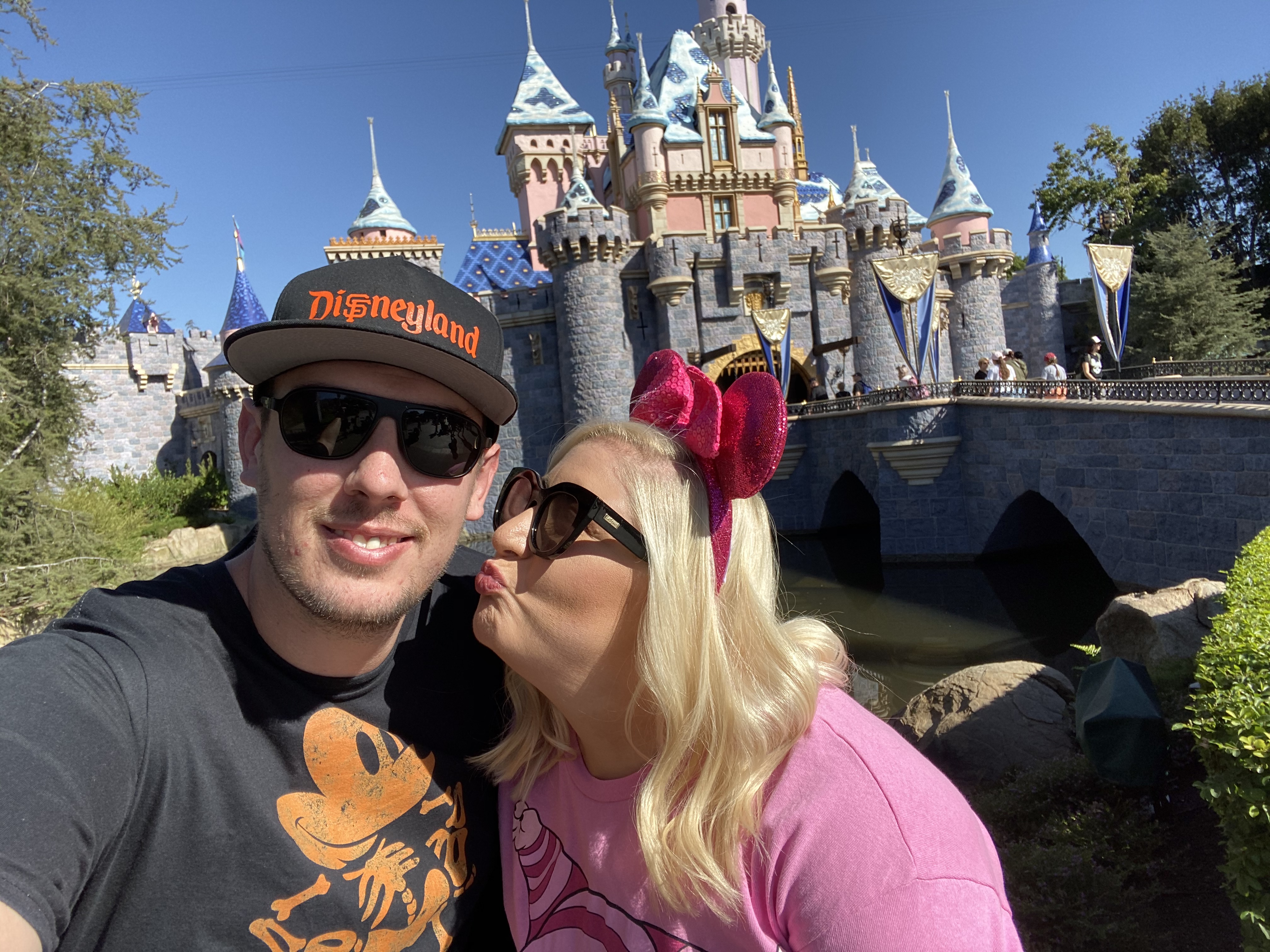 jacqueline and kevin sleeping beauty castle disneyland disney food blog