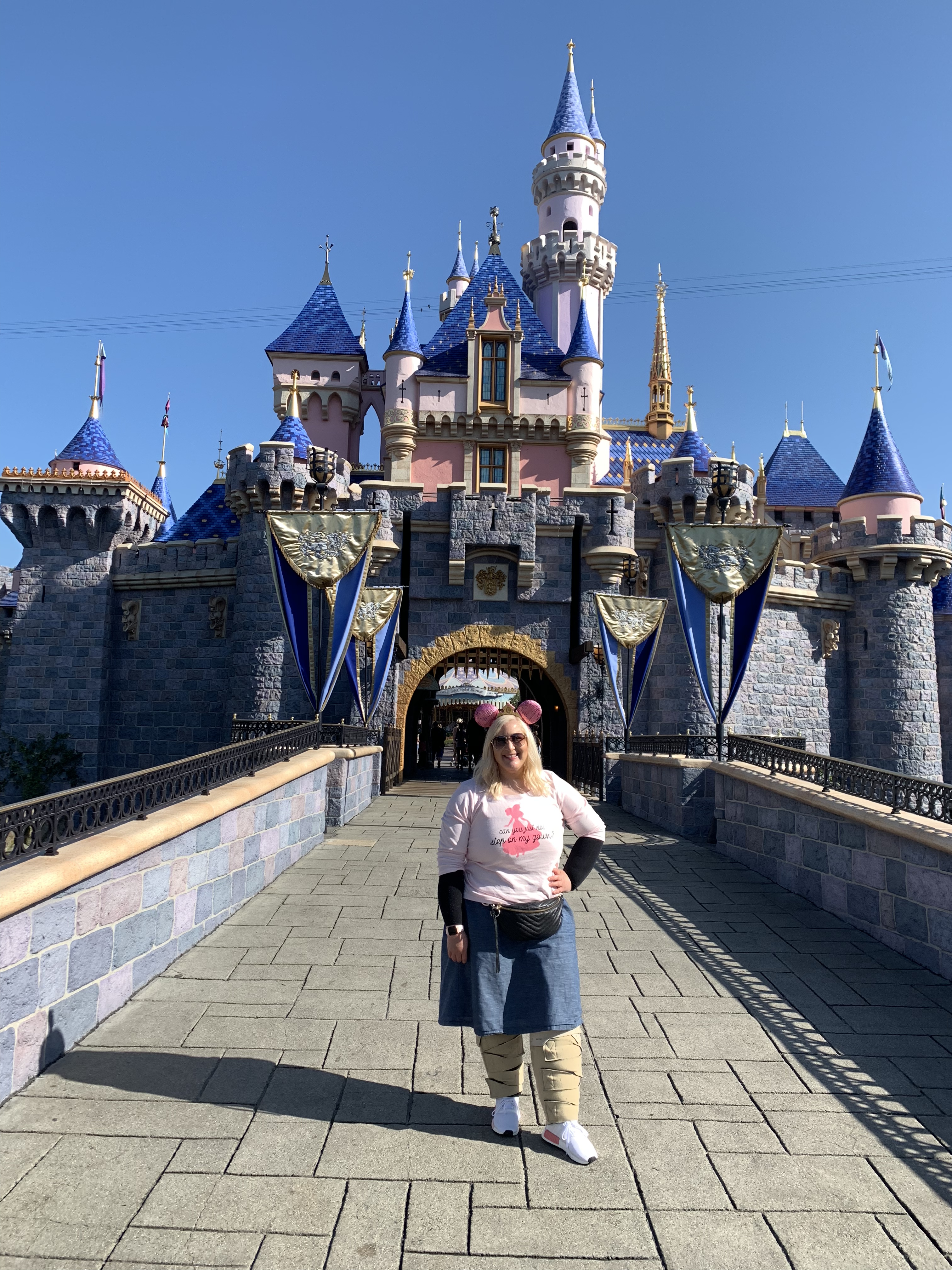 jacqueline sleeping beauty castle disneyland disney food blog